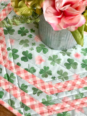 Feeling Lucky Clover/Floral Table Topper