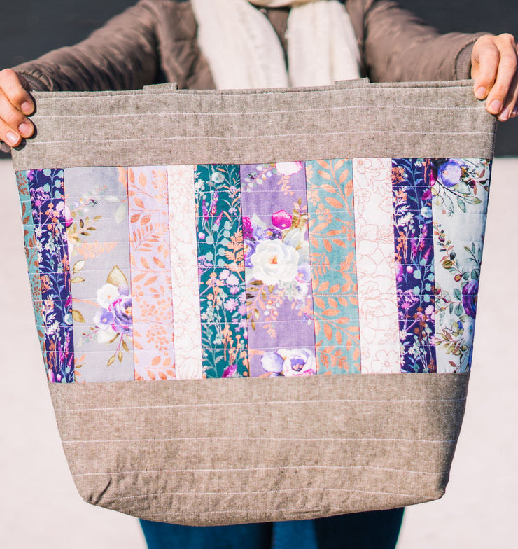 Linen Floral Shimmer Tote